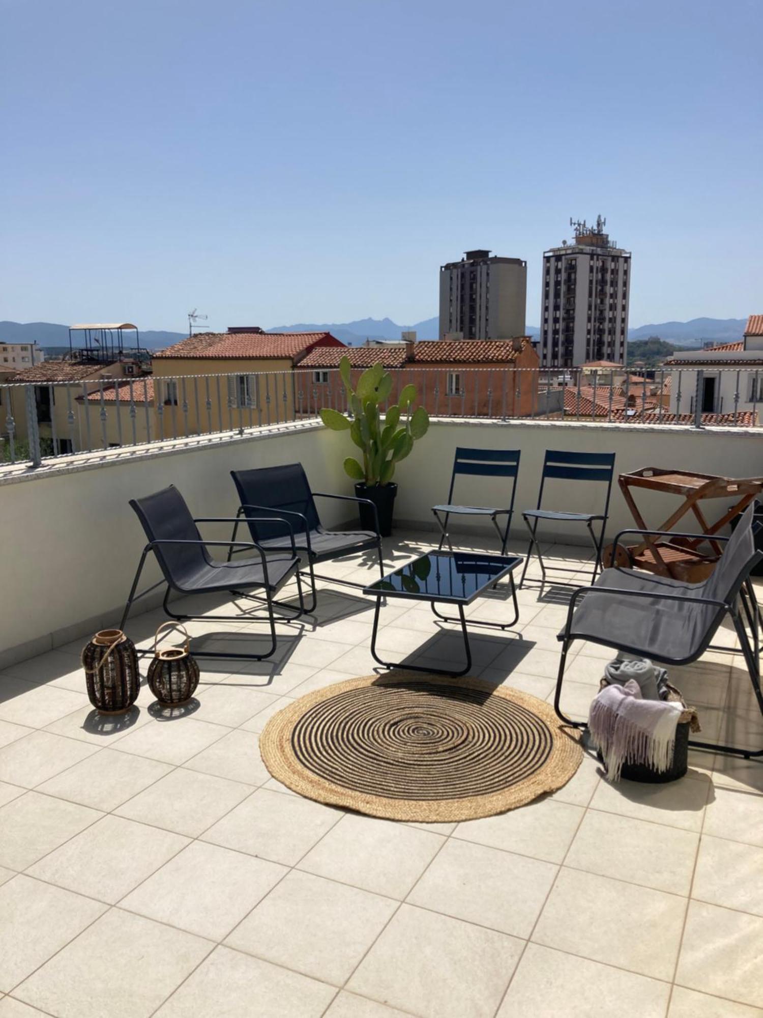 La Via Rooms And Terrace 올비아 외부 사진